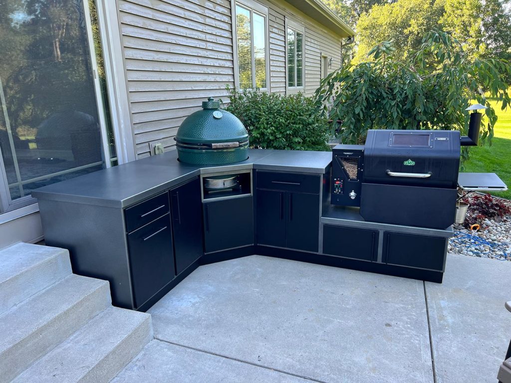 Outdoor Kitchen With Big Green Egg and Green Mountain Pellet Grill